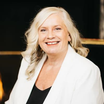 Dr Alison Edgar MBE, The Entrepreneur's Godmother